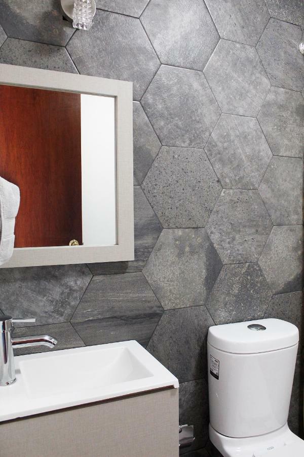 Suites Ciento 37 León Exteriér fotografie